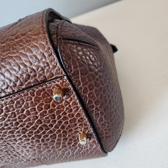 Burberry Bag "EUC" - Picture 9 of 16